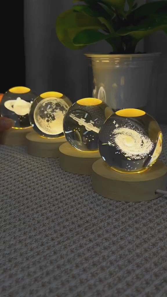 3D CRYSTAL BALL LAMP